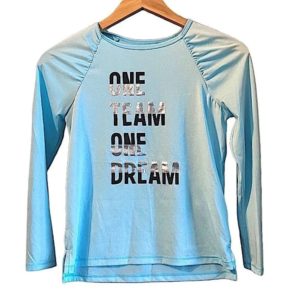 DSG One Team One Dream Graphic Long Sleeve Workout Tee Girls M/10-12 Light Blue